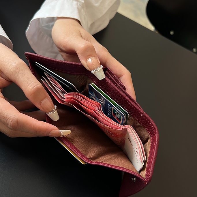 三つ折り 財布 型押し牛革 三つ折りがま口財布