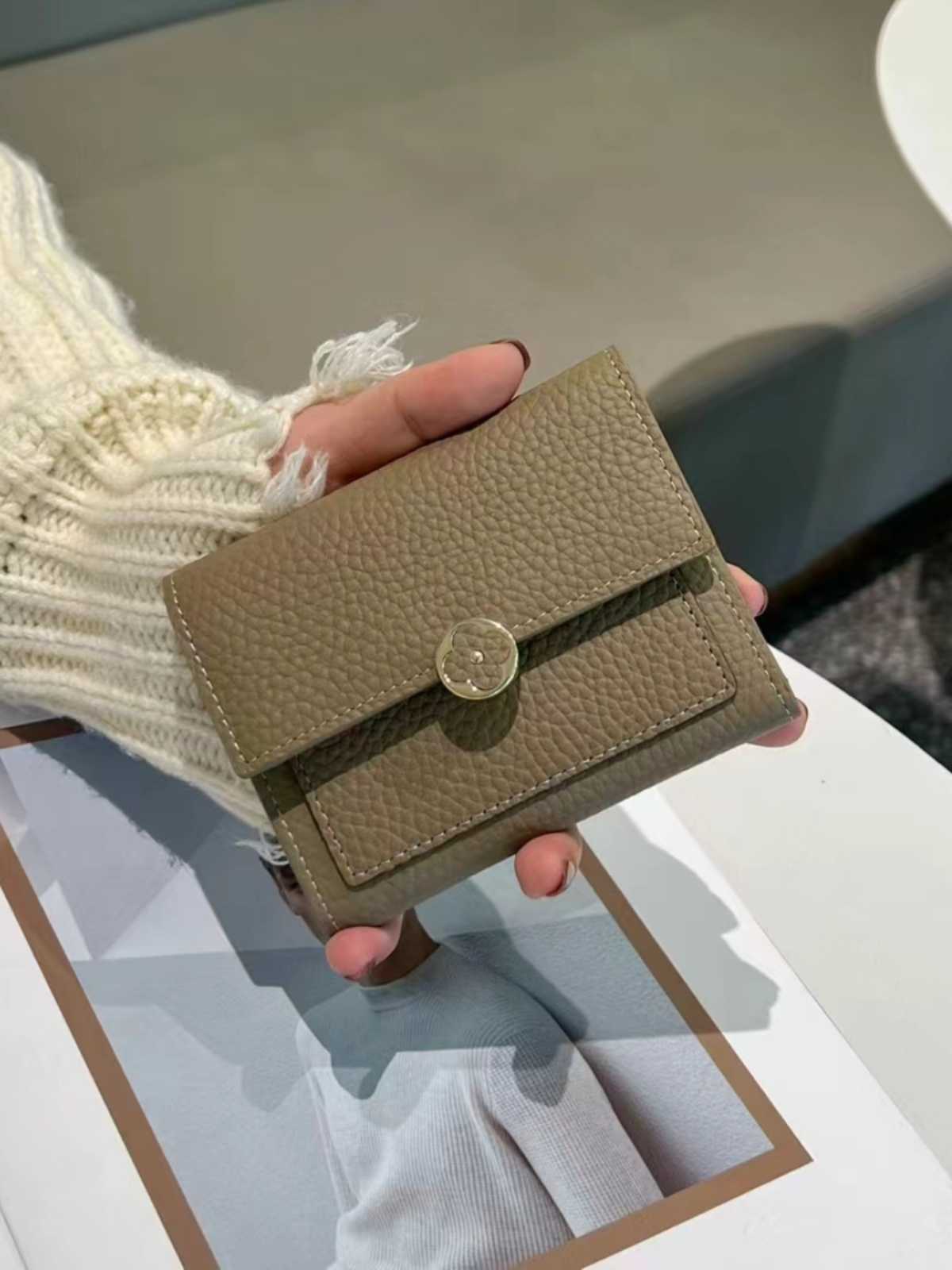 40代女性に!レディースの三つ折り財布おすすめ10選