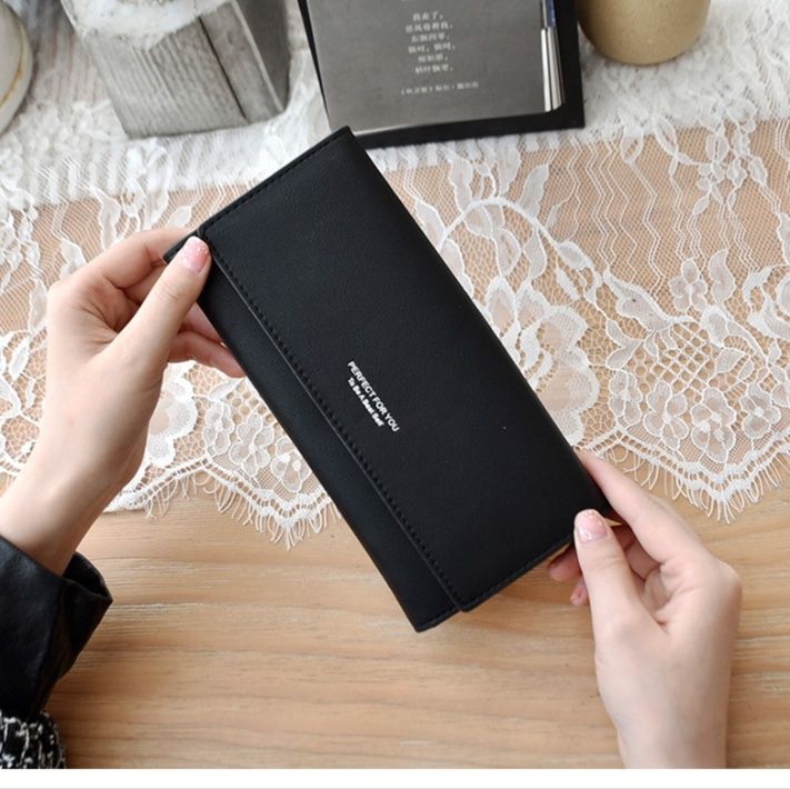 上質素材使用コンパクト三つ折り長財布