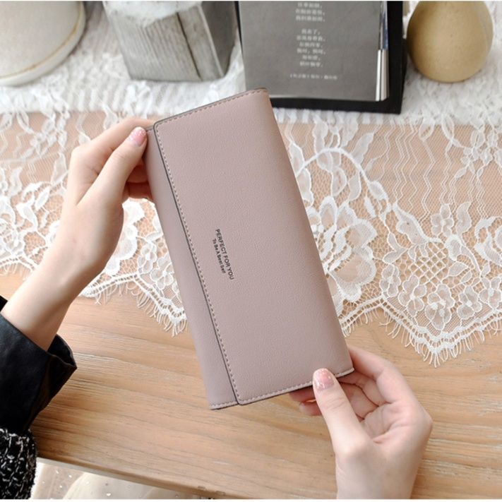 上質素材使用コンパクト三つ折り長財布