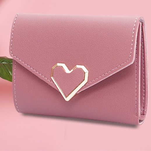  ハート金具付き三つ折り財布