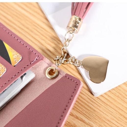 三つ折り エレガント封筒型長財布