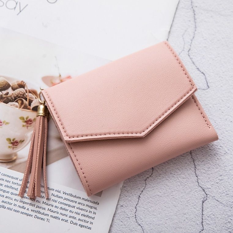 三つ折り 房飾り付き上品な三つ折りコンパクト財布