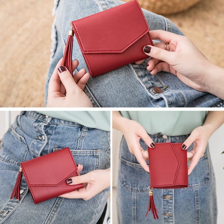 三つ折り 房飾り付き上品な三つ折りコンパクト財布