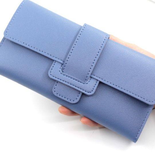 三つ折り 財布 上品な三段折り込み式長財布