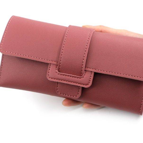 三つ折り 財布 上品な三段折り込み式長財布