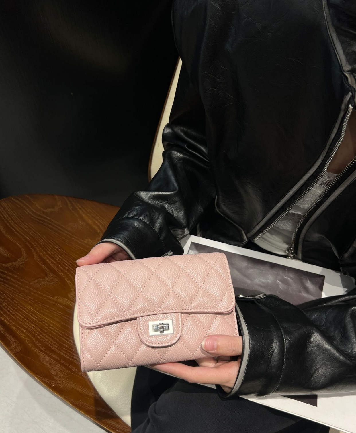三つ折り 財布 長財布 菱形キルティング三つ折り長財布