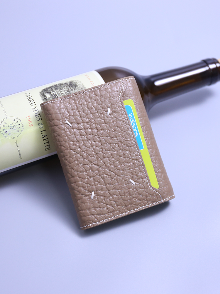 三つ折り 財布 上質型押し三つ折りコンパクト財布