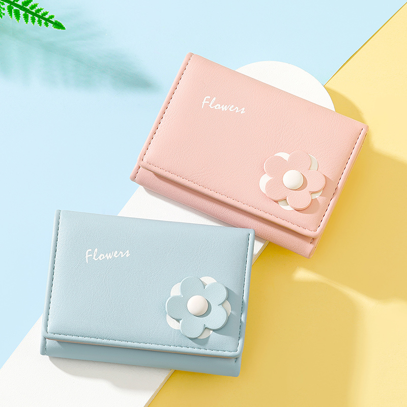 三つ折り 財布 花モチーフ付き可愛らしい三つ折りコンパクト財布