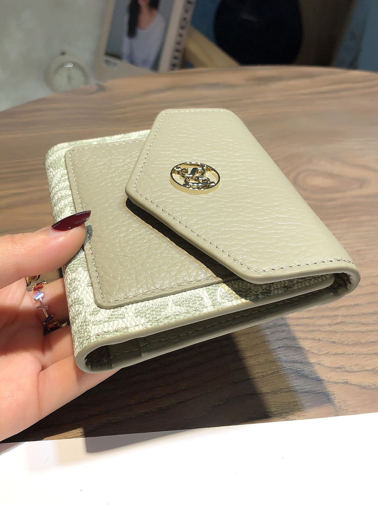 三つ折り 財布 コンパクト 上質牛革模様入り三つ折り財布
