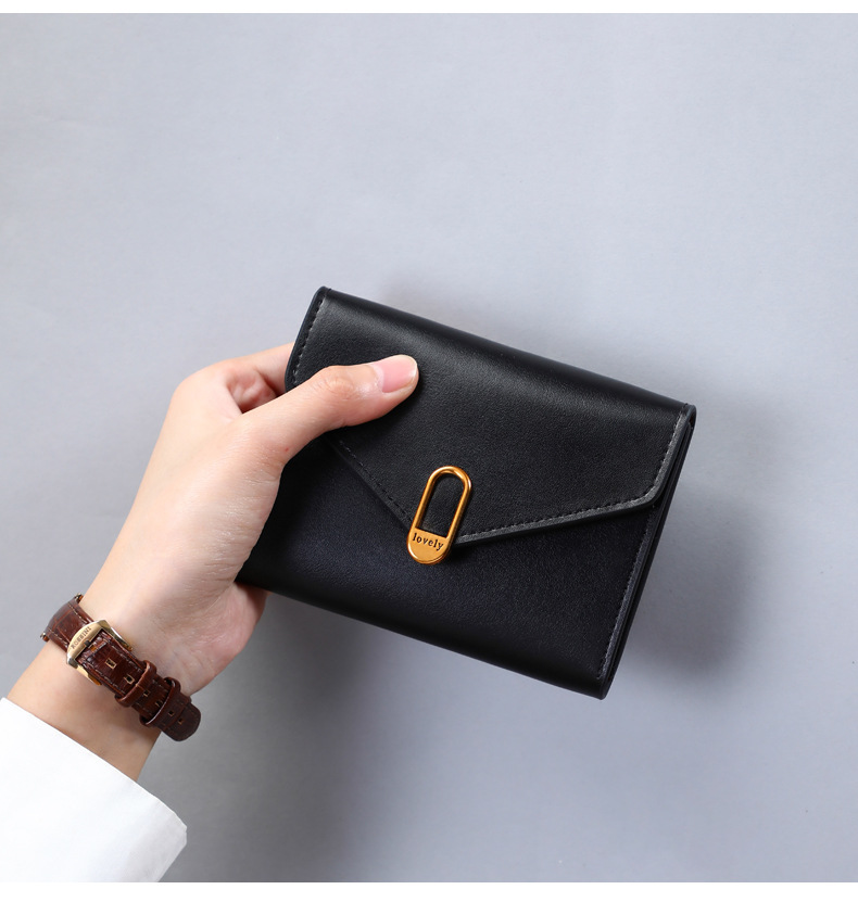 三つ折り 財布 金具付き上質レザー三つ折りミニ財布