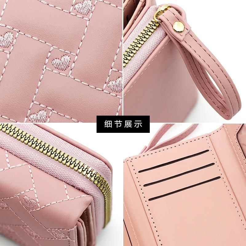 三つ折り 財布 キルティング模様のスリム財布