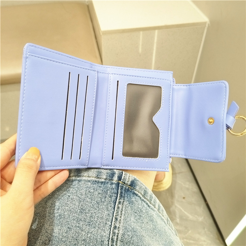 三つ折り財布 コンパクト リングチャーム付き