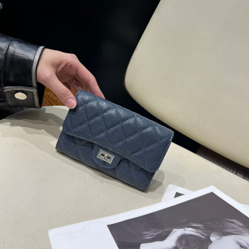 三つ折り 財布 長財布 菱形キルティング三つ折り長財布