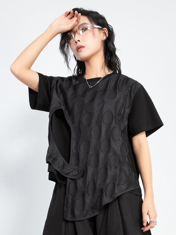 モード系 モード感際立つレイヤード風トップス｜個性派カット×ドット柄シアーで夏も差がつく一枚