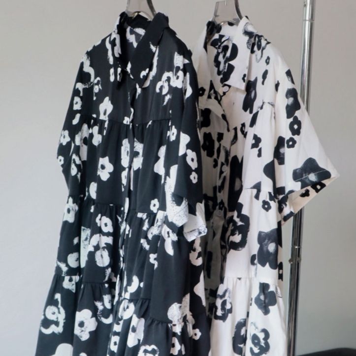 モード系 【体型カバーも叶う】ティアードフリル花柄シャツ｜ゆったりシルエット×モードデザイン（ブラック）