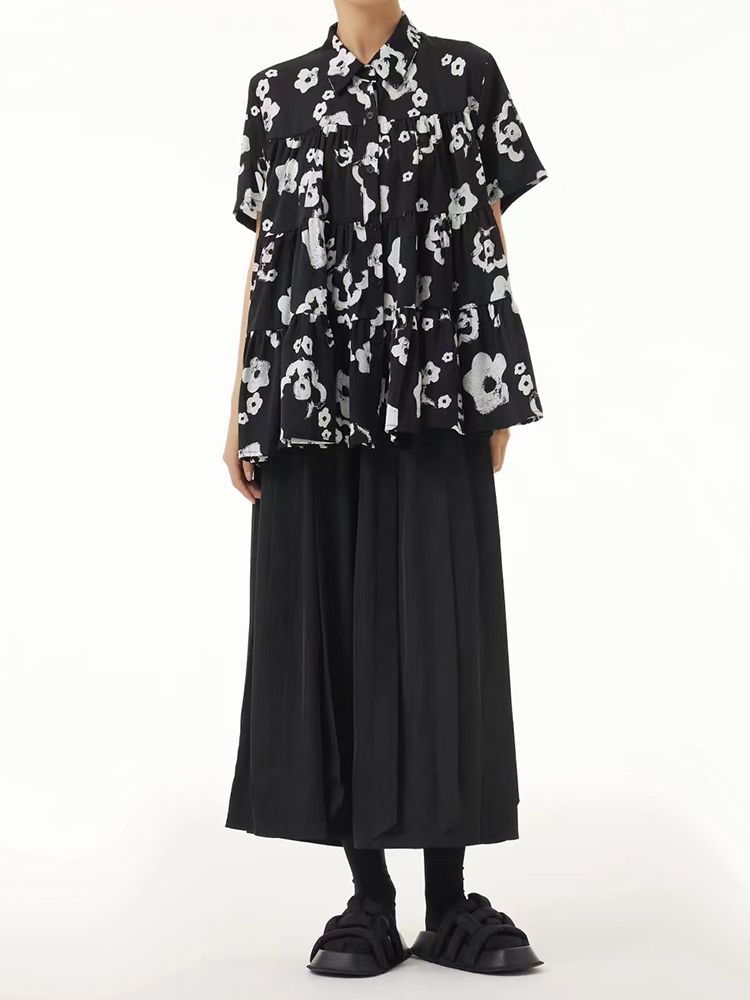 モード系 【体型カバーも叶う】ティアードフリル花柄シャツ｜ゆったりシルエット×モードデザイン（ブラック）