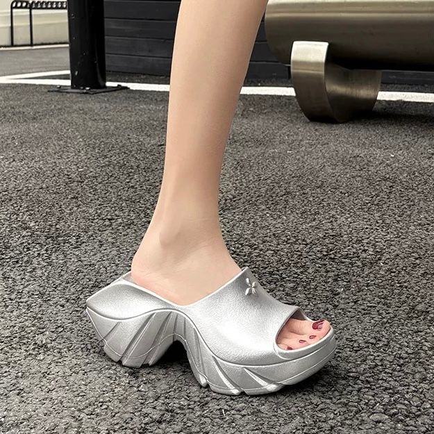 モード系ファッション プチプラ 【5cmアップ見え】美脚厚底ウェーブサンダル｜35〜40