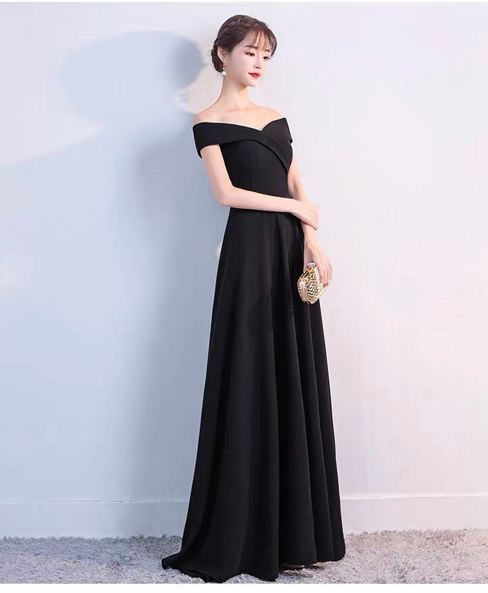 モード系ファッション 【S〜XXL対応】上品オフショルダー美シルエット ロングドレス