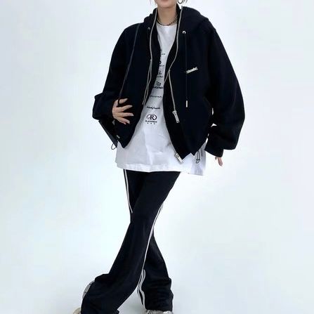 https://fulmo-img-server.com/modely/1757170230056_taahu2qt_ge15lm4y.jpeg