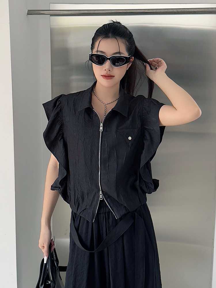 夏のモード系レディースで魅力を引き出すトレンドアイテム5選