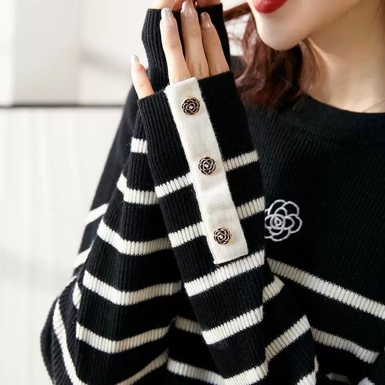 https://fulmo-img-server.com/modely/1759371683821_gfy32o2a_q99al5bl.jpeg