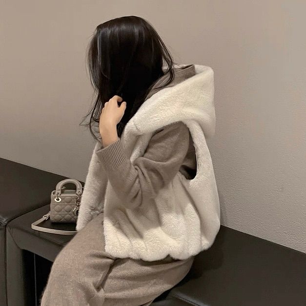 https://fulmo-img-server.com/modely/1759837851205_ycfn9fau_2rt4nbcw.jpeg