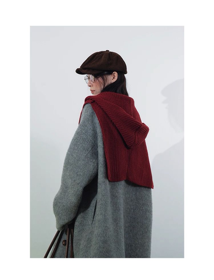 モード系ファッションユニセックス対応】フード付きロングニットマフラー｜多様な巻き方で魅せるモードな防寒ストール