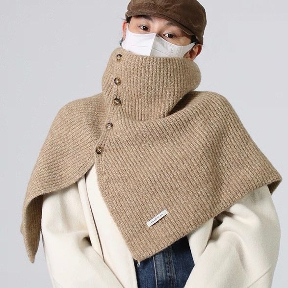 モード系ファッション【ユニセックス対応】ハイネック×ショルダーデザイン ニットケープ｜上質感をまとう多機能ショルダーウォーマー