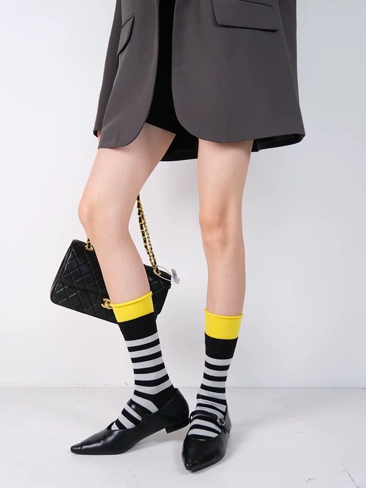 イエローラインボーダーソックス