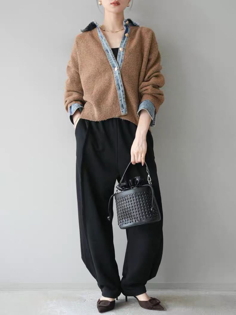 モード系ファッション【デニムレイヤード風】フェイクシャツ切替ニットトップス／モードカジュアルに映える異素材ミックス