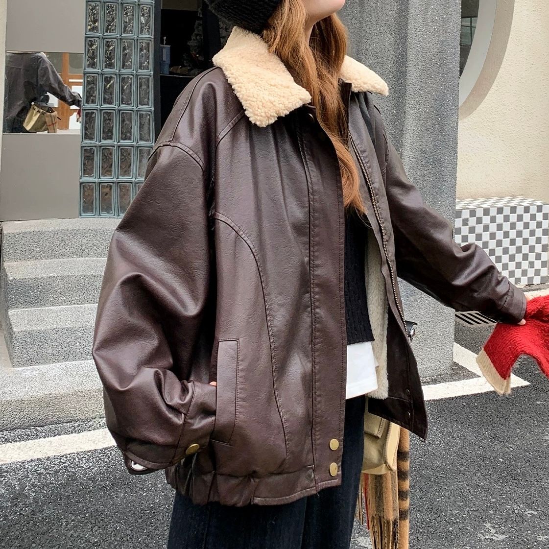 モード系ファッション【S〜M対応】フェイクムートン襟付きレザーショートジャケット