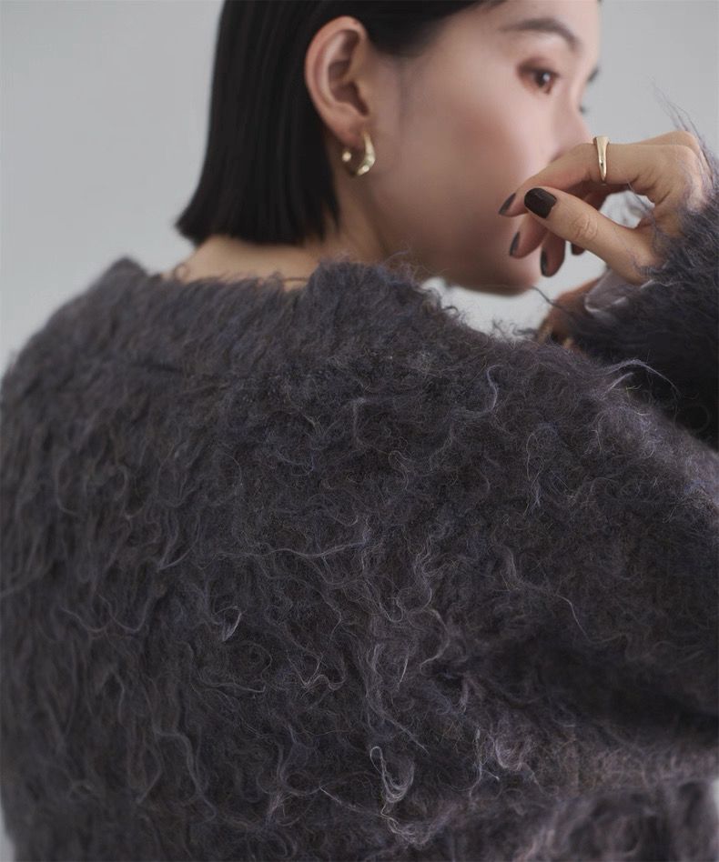 モード系ファッション【極上の存在感】Vネック シャギーヤーン ニットカーディガン（ゆったりサイズ）