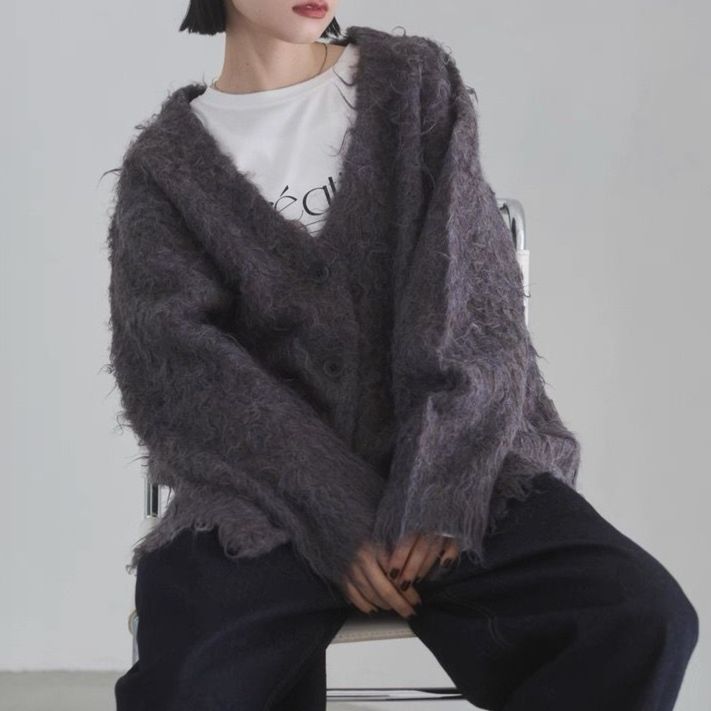 モード系ファッション【極上の存在感】Vネック シャギーヤーン ニットカーディガン（ゆったりサイズ）