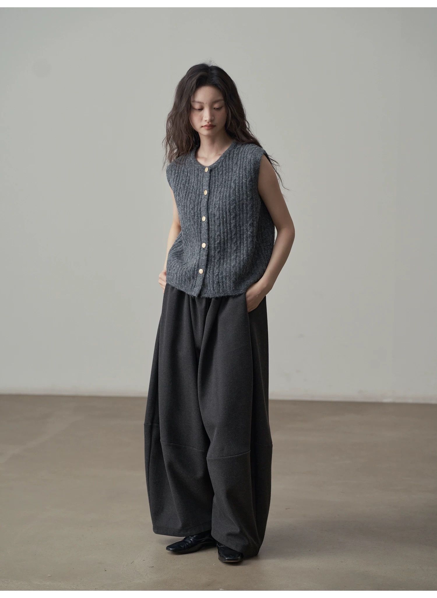 モード系ファッション【フリーサイズ】ふんわり丸みシルエットワイドパンツ／カフェブラウン