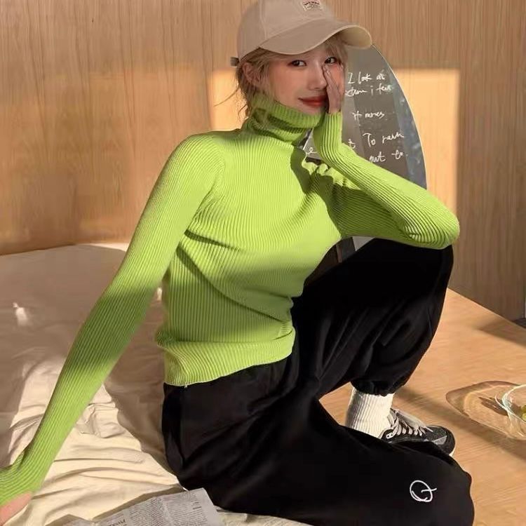 モード系 【白・ブラック・ブルー・グリーン】指穴付きハイネックリブニットトップス