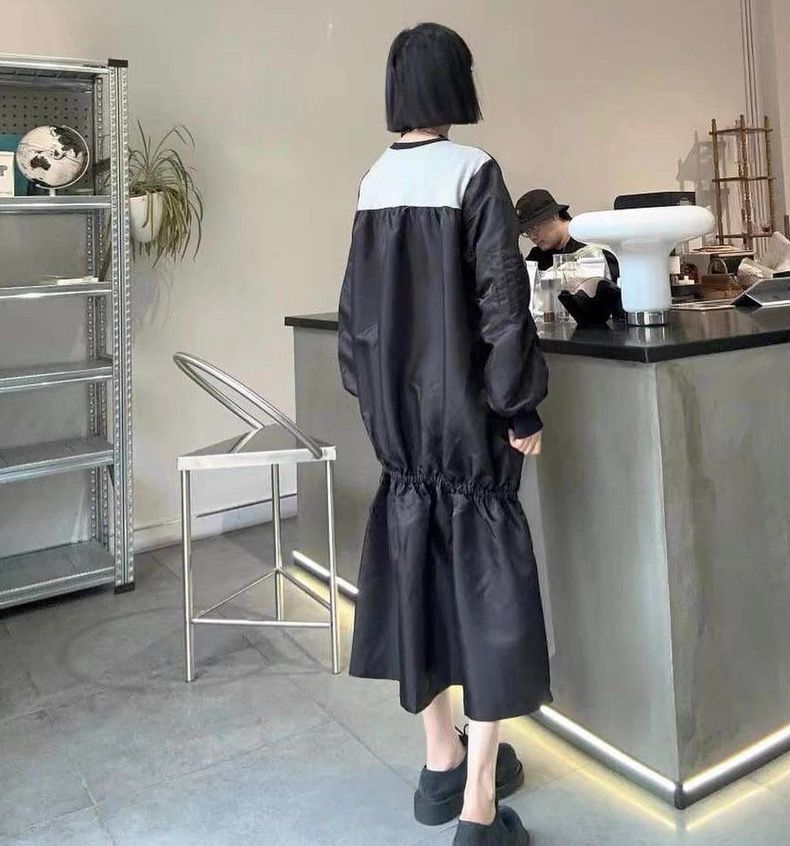 【韓国デザイン】異素材配色スリーブ切替ロングワンピース