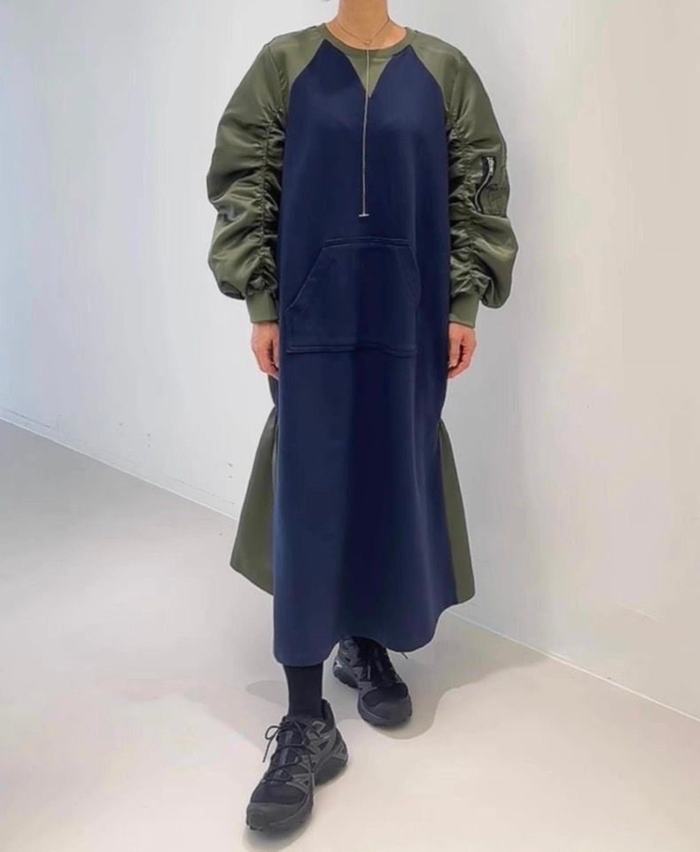 【韓国デザイン】異素材配色スリーブ切替ロングワンピース