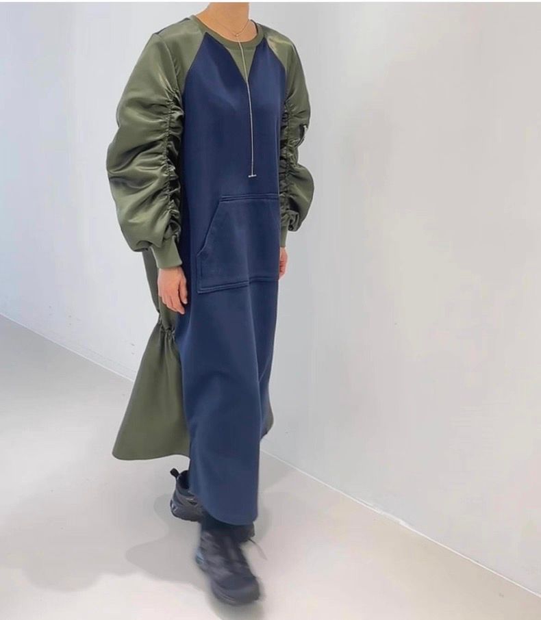 【韓国デザイン】異素材配色スリーブ切替ロングワンピース