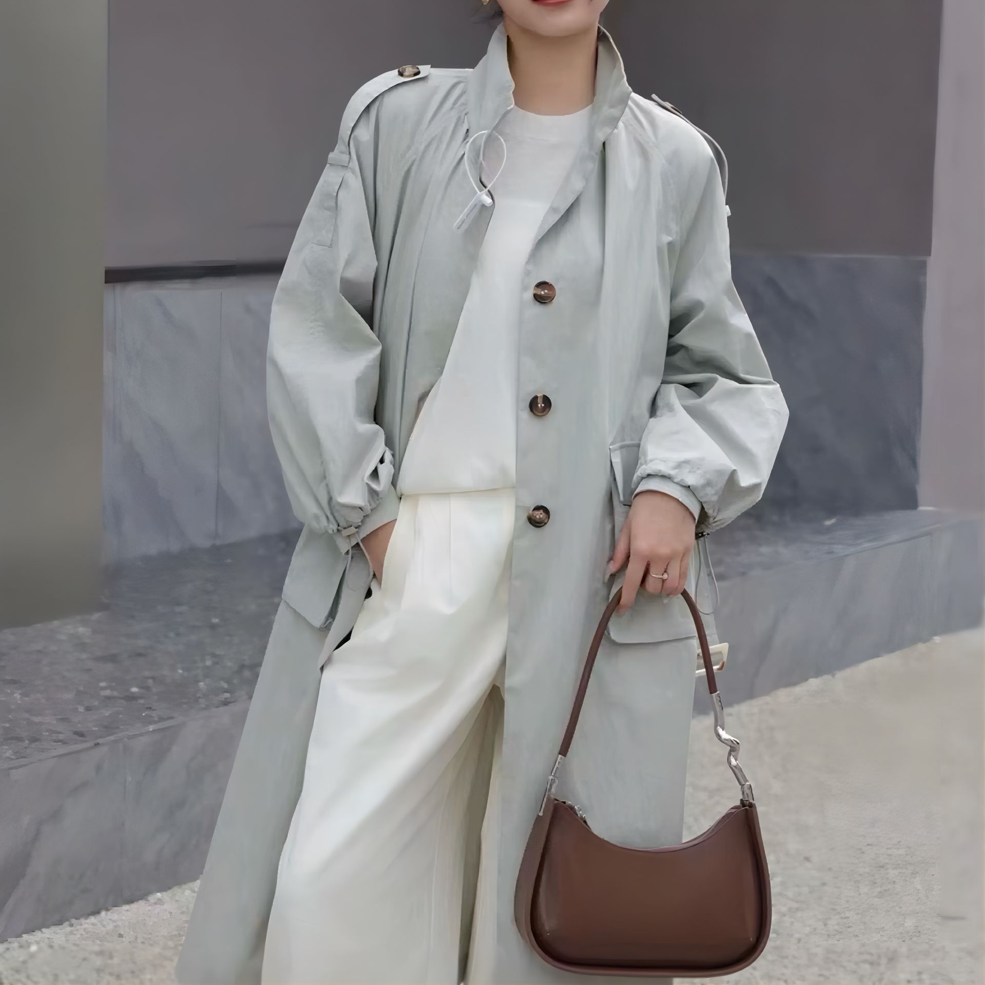 モード系 【牛革】ウェーブメタルハンドル レザーワンショルダーバッグ