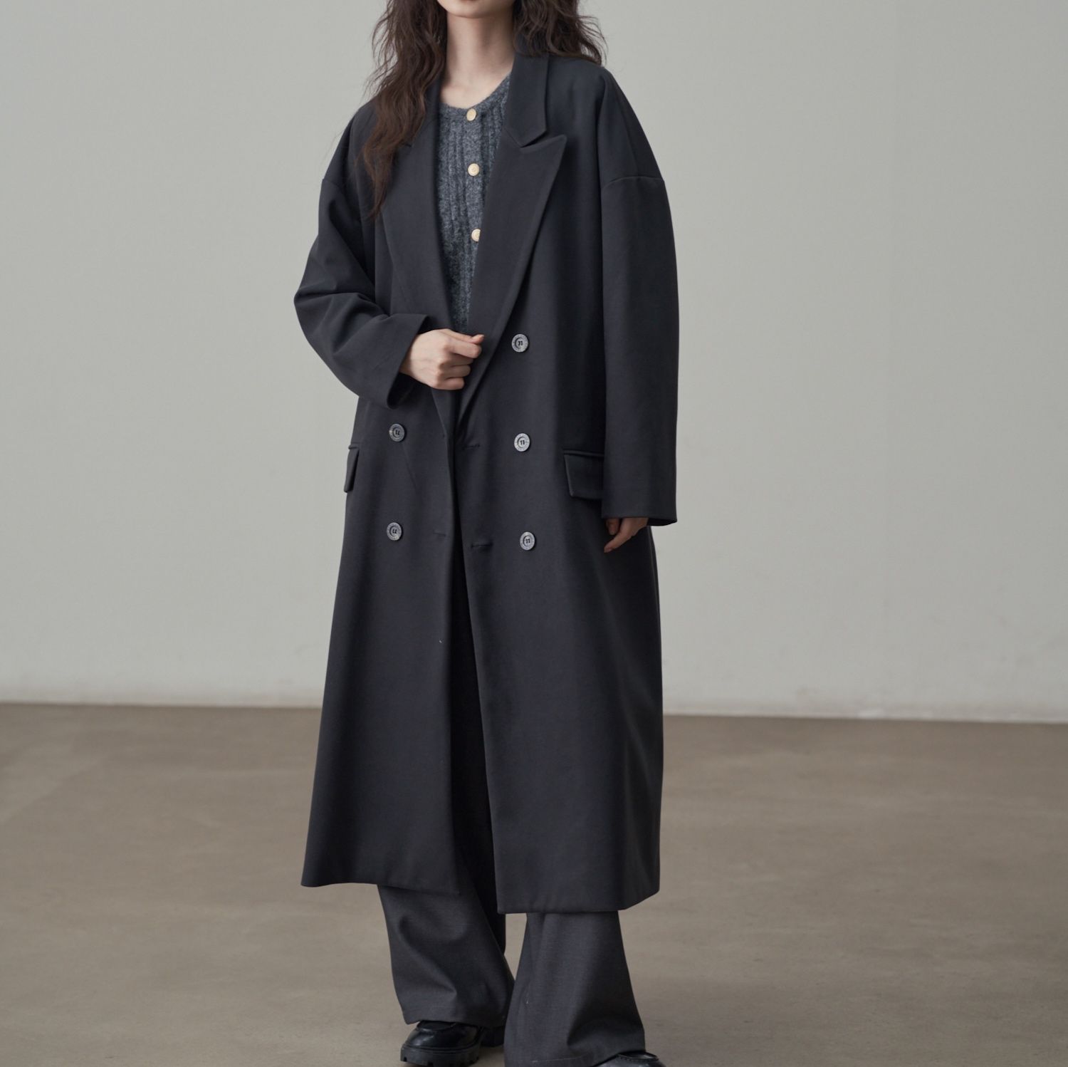 モード系 ゆったりオーバーサイズダブルブレストロングコート