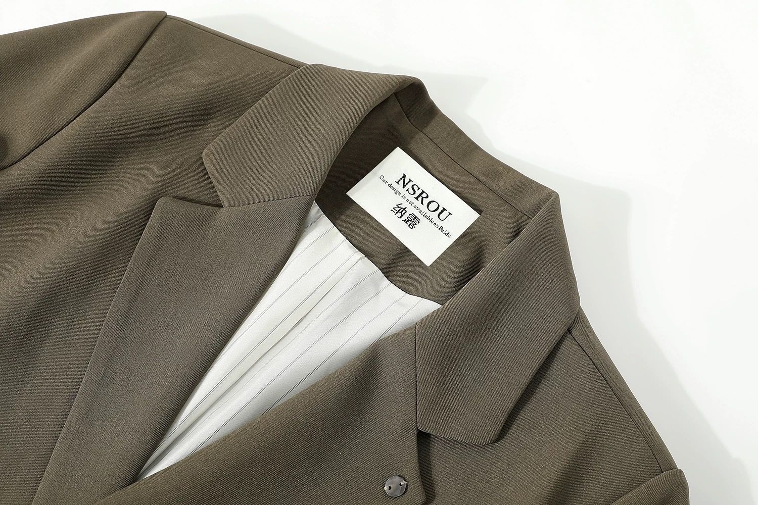 モード系 M〜XL対応】ダブルブレスト テーラードライトジャケット（ブラック／カーキ）