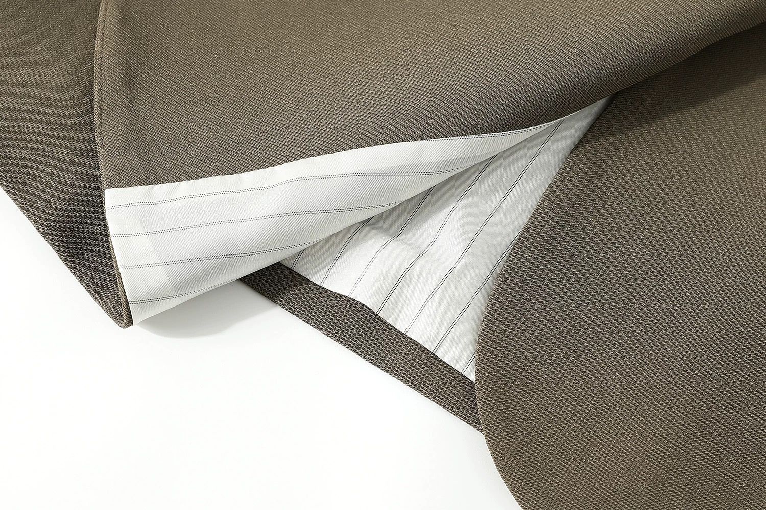 モード系 M〜XL対応】ダブルブレスト テーラードライトジャケット（ブラック／カーキ）