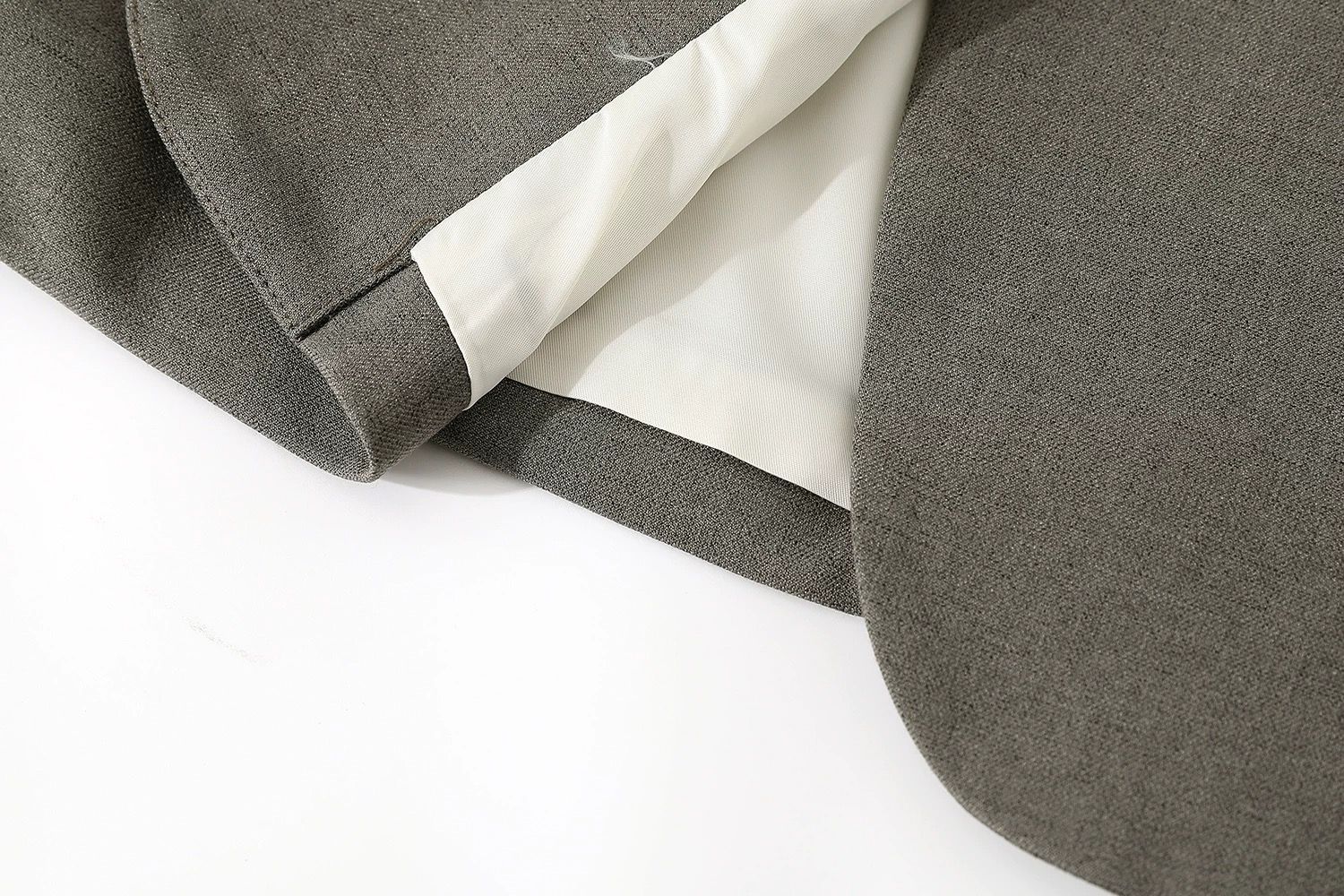 モード系 【M〜3XL対応】ダブルブレスト風 テーラードアウター