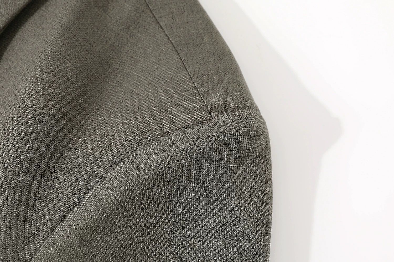 モード系 【M〜3XL対応】ダブルブレスト風 テーラードアウター