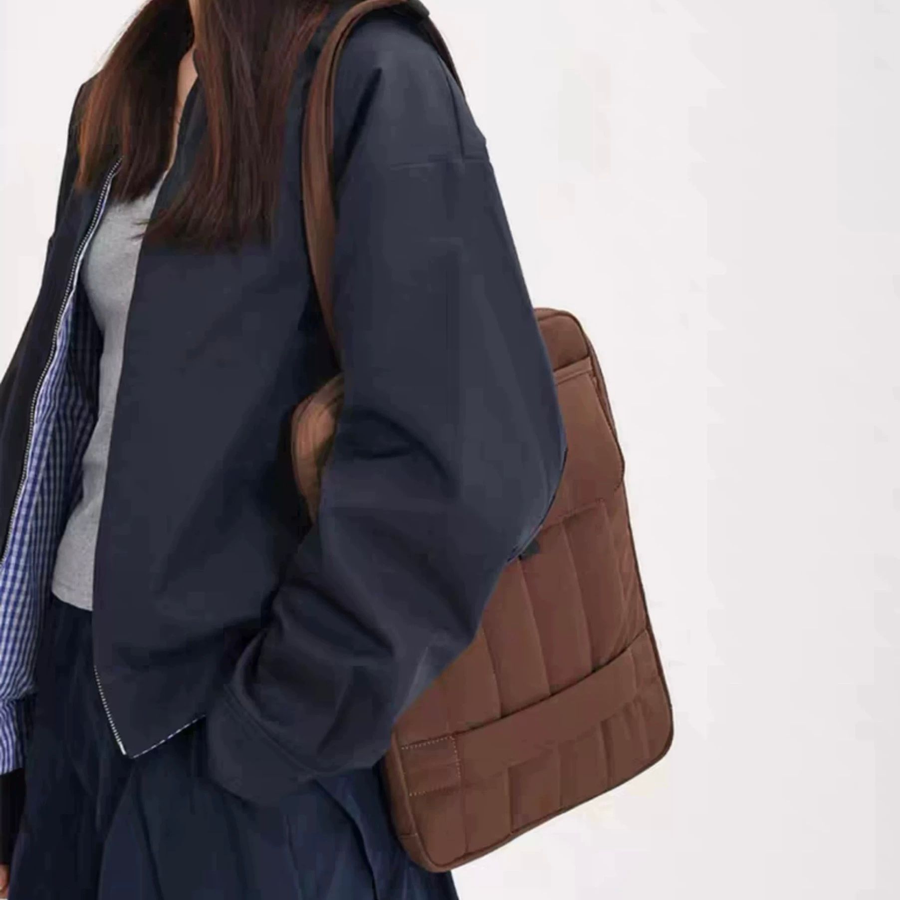 モード系 【PC対応】キルティングデザイン 2WAYショルダートートバッグ