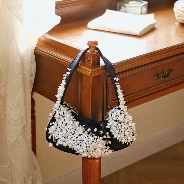 モード系 パール装飾ミニハンドバッグ