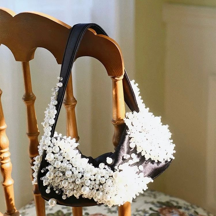 モード系 パール装飾ミニハンドバッグ
