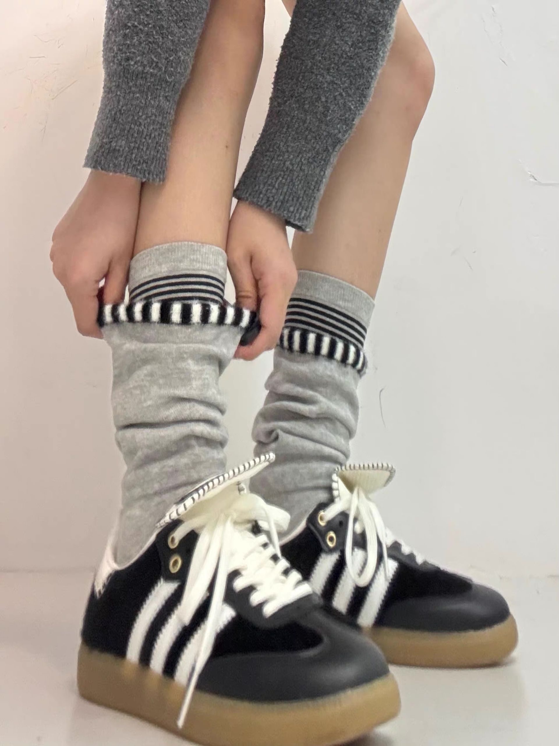 【レディース フリーサイズ】ラインデザインくしゅくしゅソックス｜モード系 厚手 靴下 ストリート スニーカーコーデ