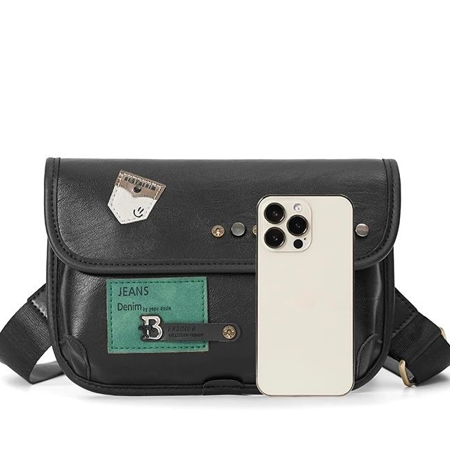 モード系 【ユニセックス】ヴィンテージ調レザーショルダーバッグ｜斜めがけメッセンジャー